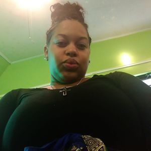 Meet your Posher, Detra